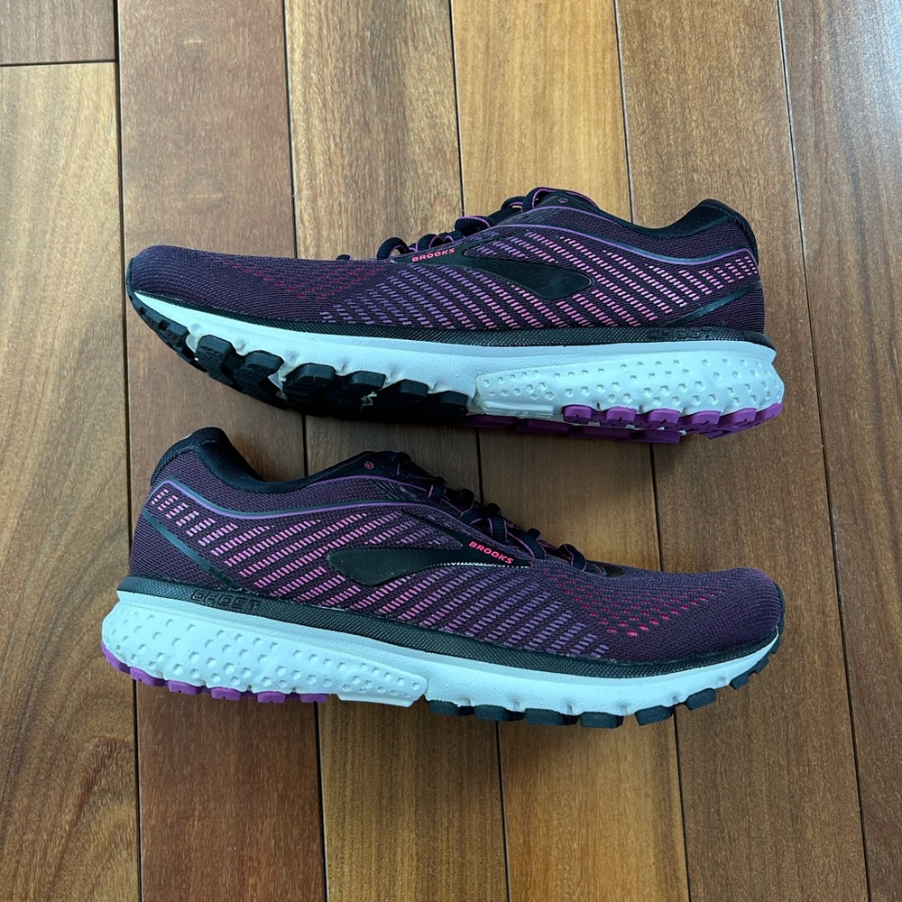 Brooks Women's Ghost 12 Running Shoes